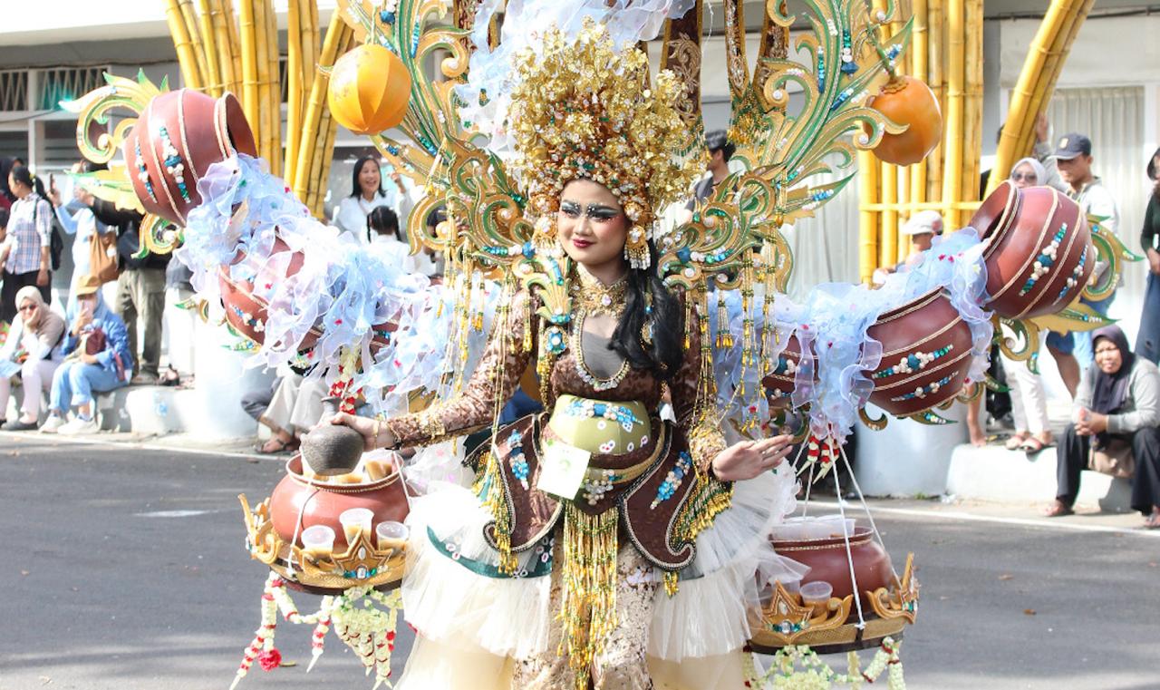 Penampilan Chacha, siswi SMAN 1 Glagah dalam perhelatan akbar BEC 2025. (Foto: Istimewa)