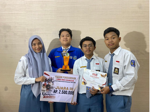 Juara 3 Lomba Video Bakesbangpol Kab Banyuwangi