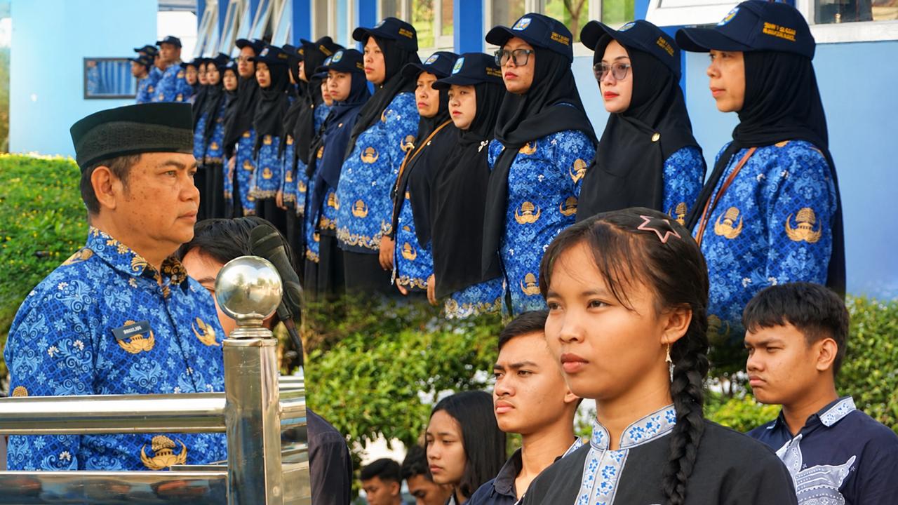 Upacara Hari Kesaktian Pancasila di SMAN 1 Glagah. (Foto: Humas)